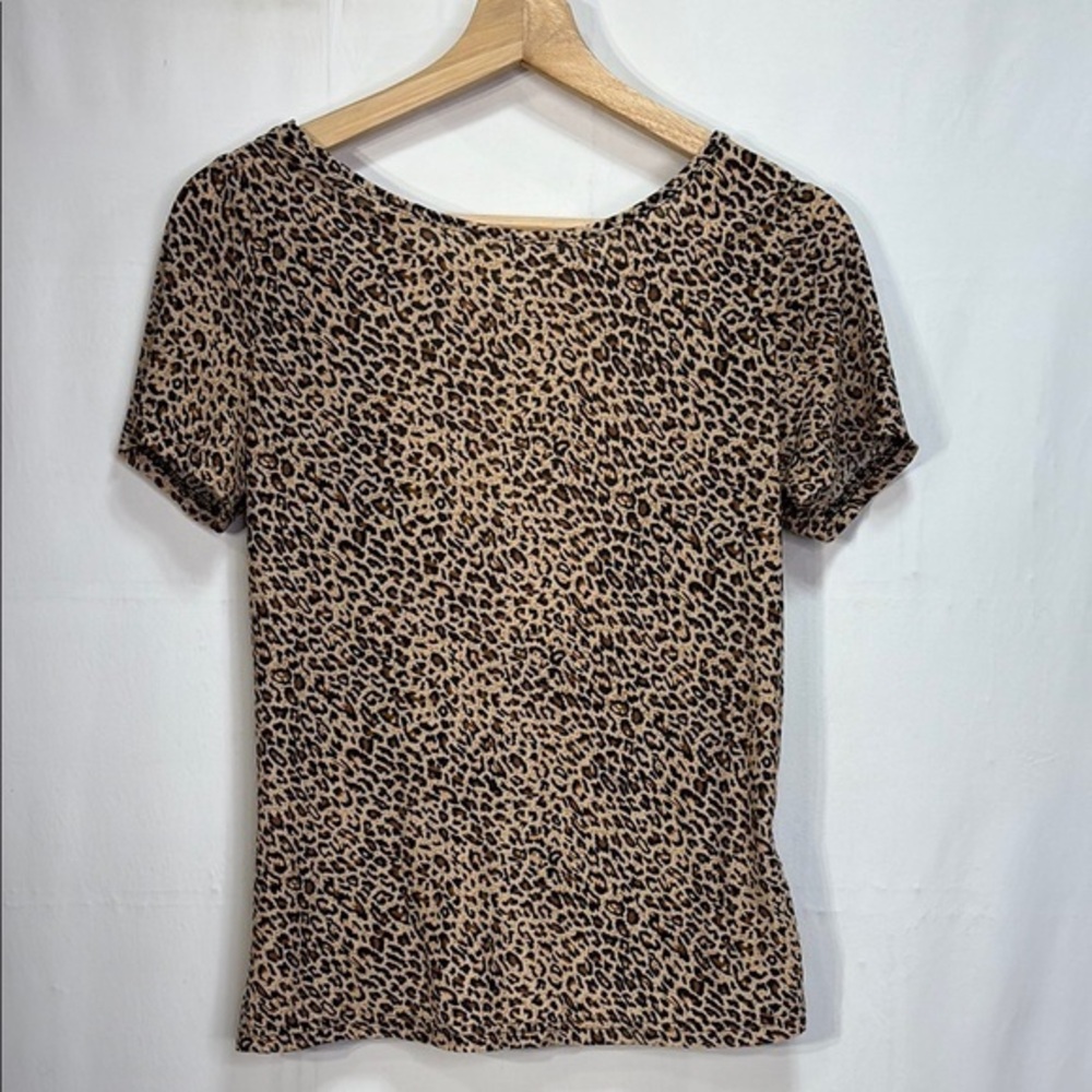 🪿 SHEIN Animal Print short sleeve knit tee shirt- Tan and Black